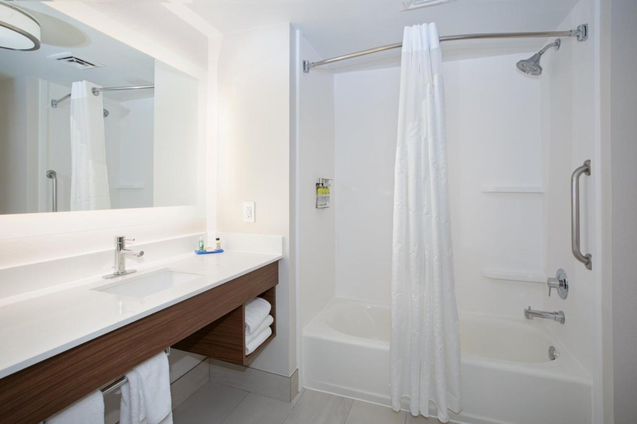 Holiday Inn Express Yreka-Shasta Area By Ihg Екстериор снимка
